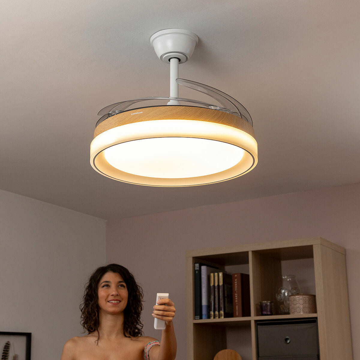 Griestu ventilators ar lampu LED  un 4 izvelkamām lāpstiņām Blalefan InnovaGoods Koks 72 W Ø49,5-104 cm