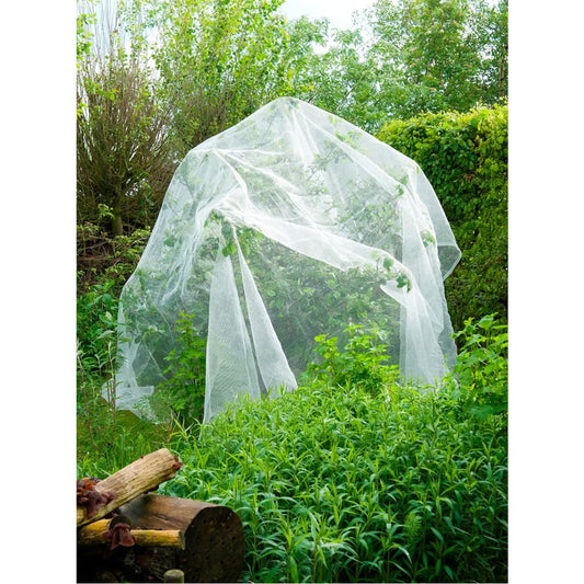 Nature insect net against apple borer, 6030450